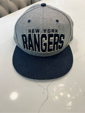 Rare- 47 Brand New York Rangers flat brim Grey and Navy hat